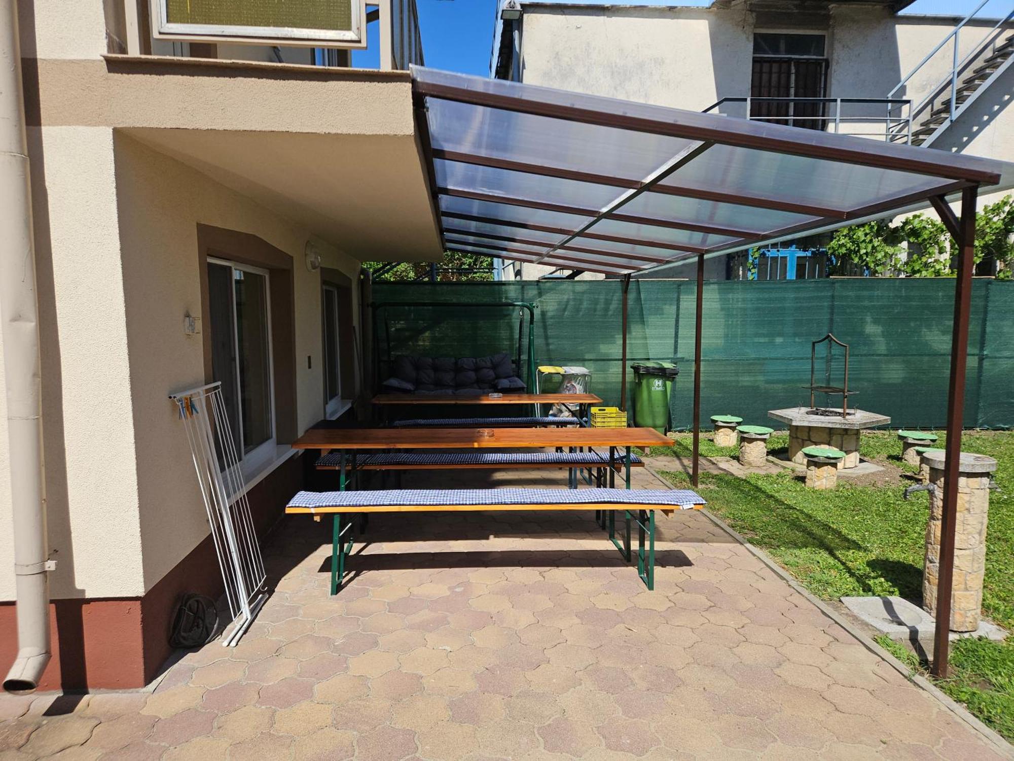 Hajdúszoboszló Ada 2 Apartmanhaz מראה חיצוני תמונה