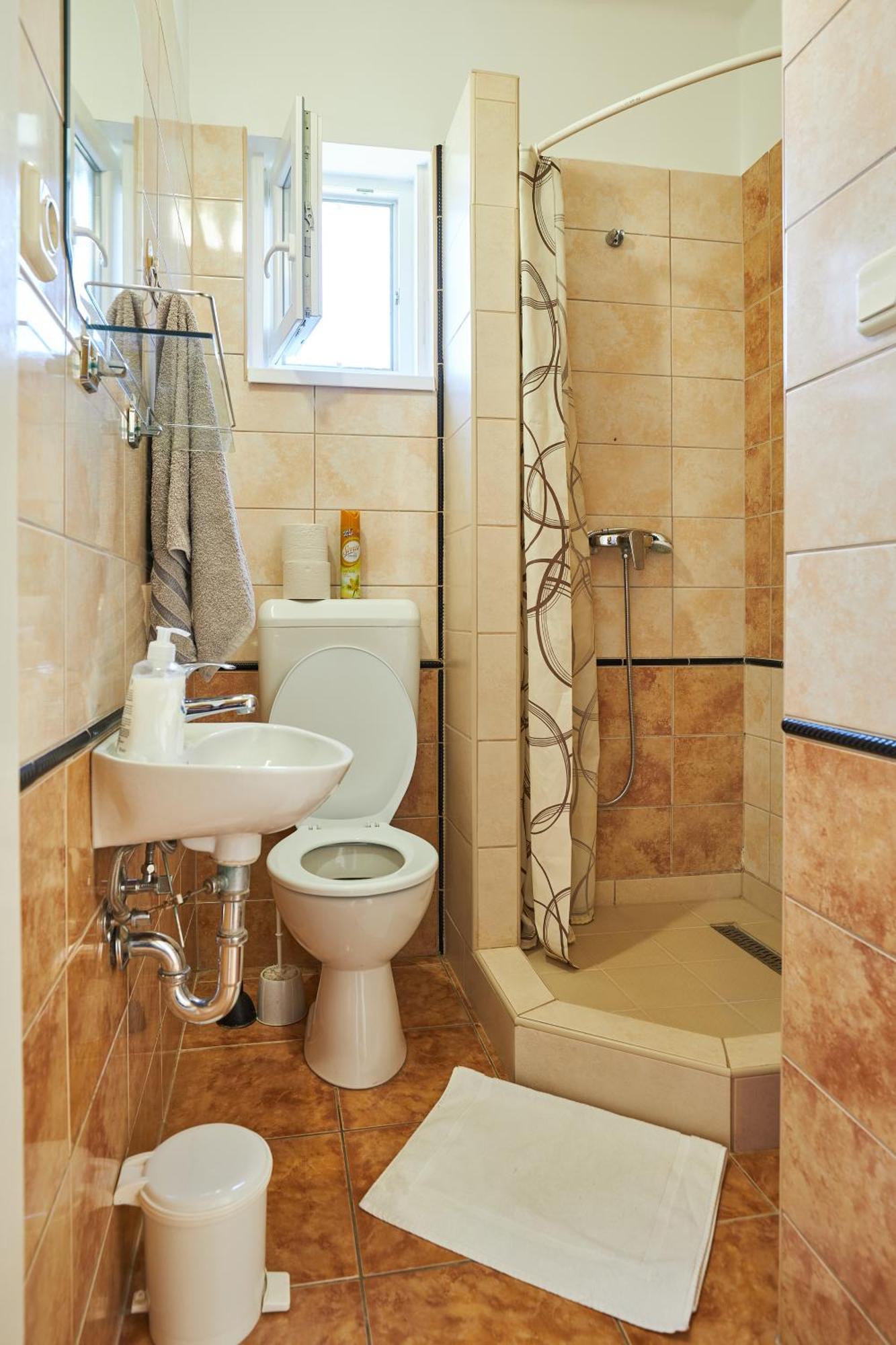 Hajdúszoboszló Ada 2 Apartmanhaz מראה חיצוני תמונה