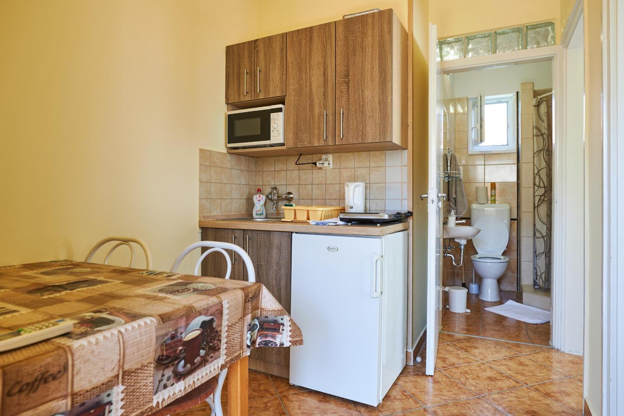 Hajdúszoboszló Ada 2 Apartmanhaz מראה חיצוני תמונה